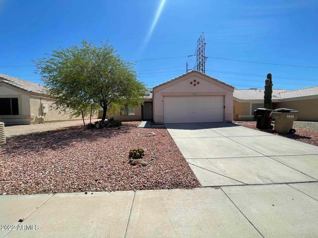 8225 111TH Lane - Photo 1