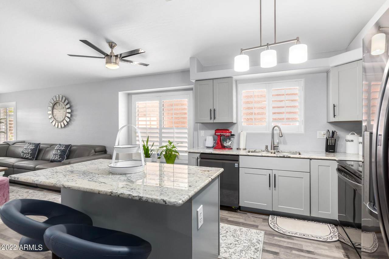 18838 16TH Place - Photo 1