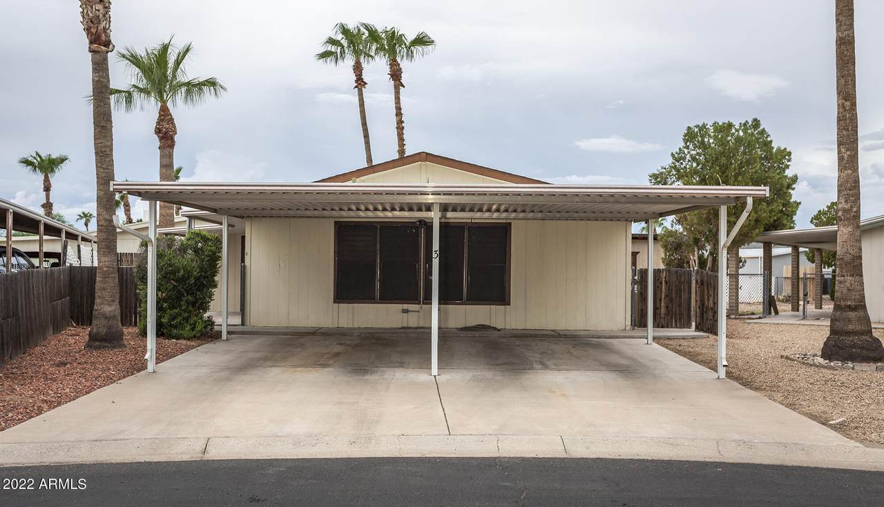 8301 103RD Avenue - Photo 1