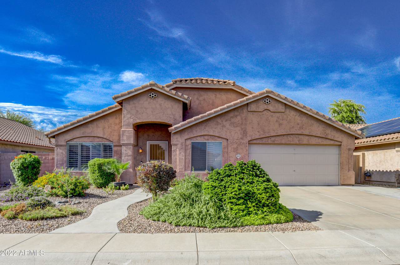 462 Pinto Drive - Photo 1