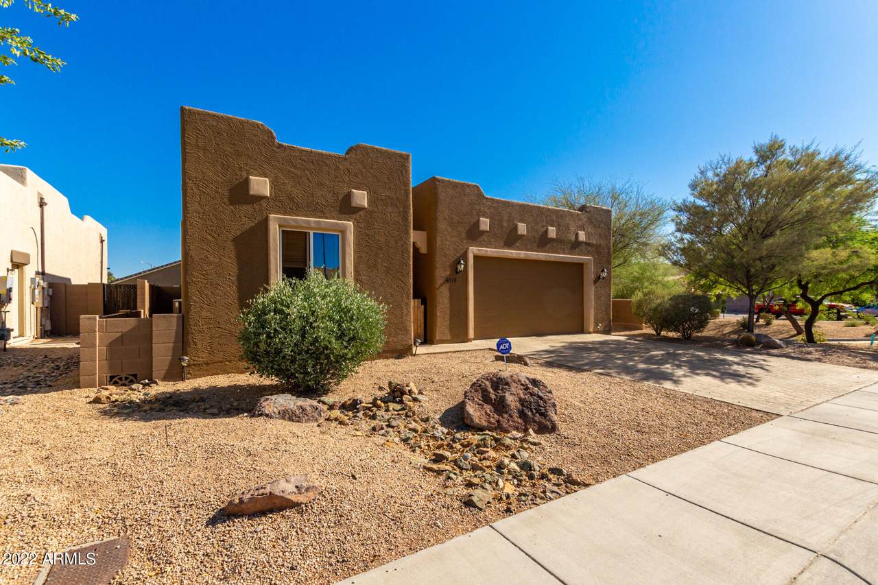 4019 Salter Drive - Photo 1