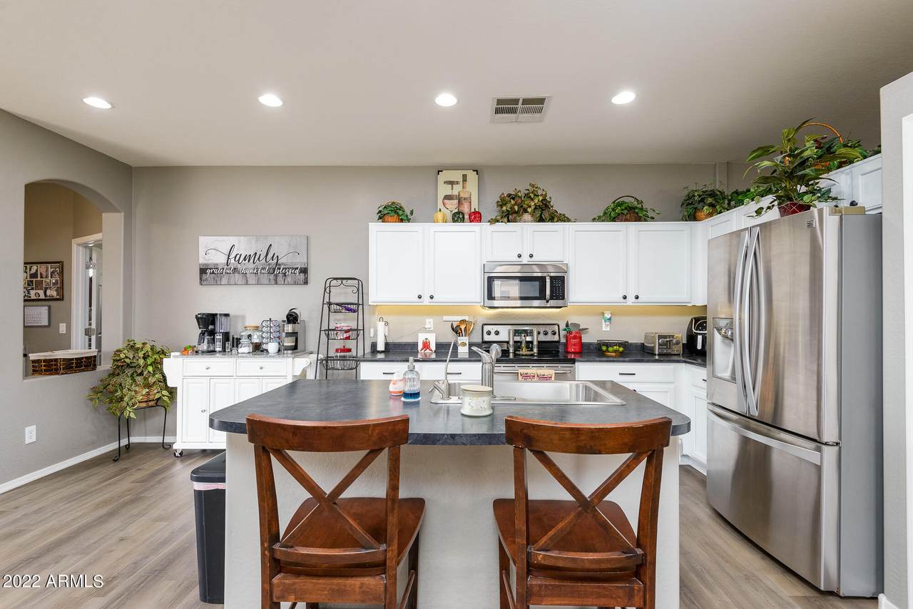 33844 Sandstone Drive - Photo 1