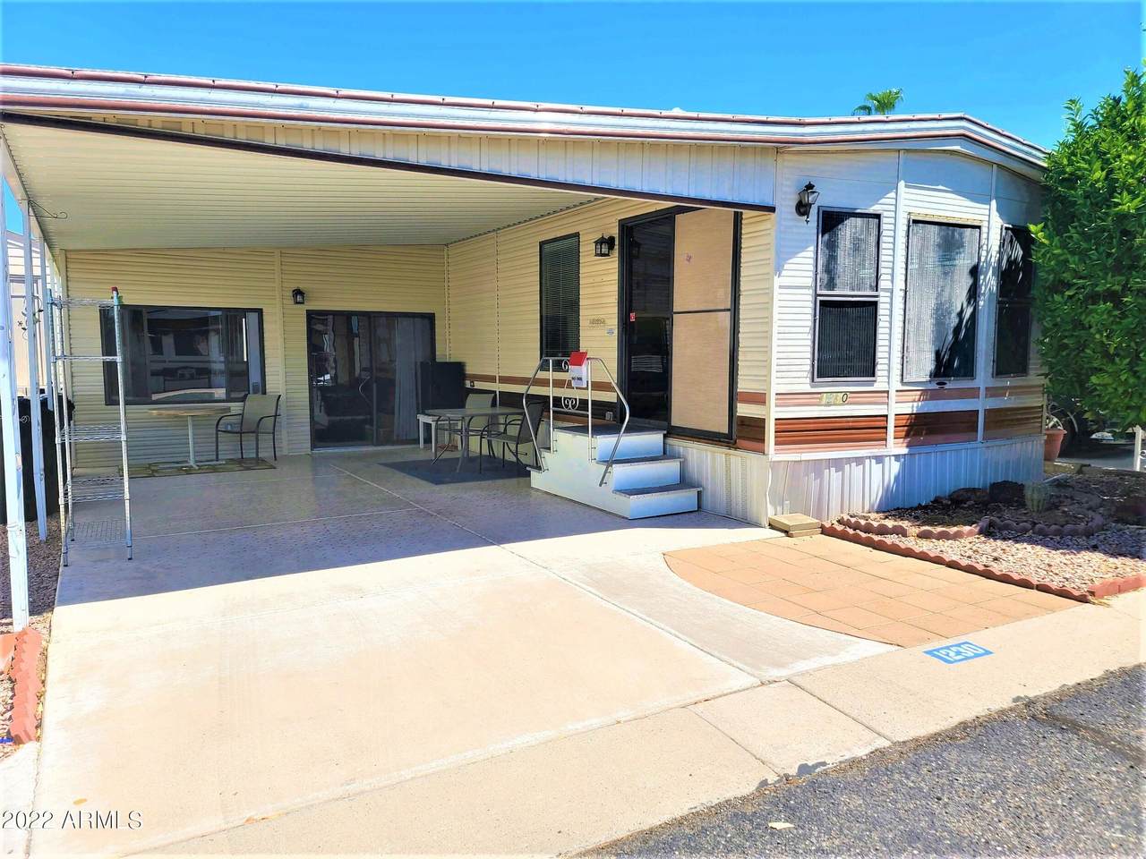 8700 University Drive - Photo 1