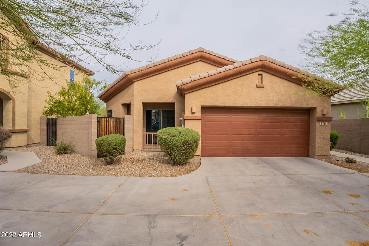 7719 39TH Way - Photo 1