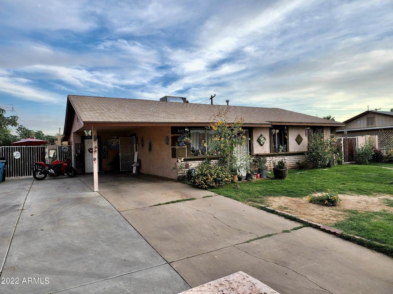 8127 Fairmount Avenue - Photo 1