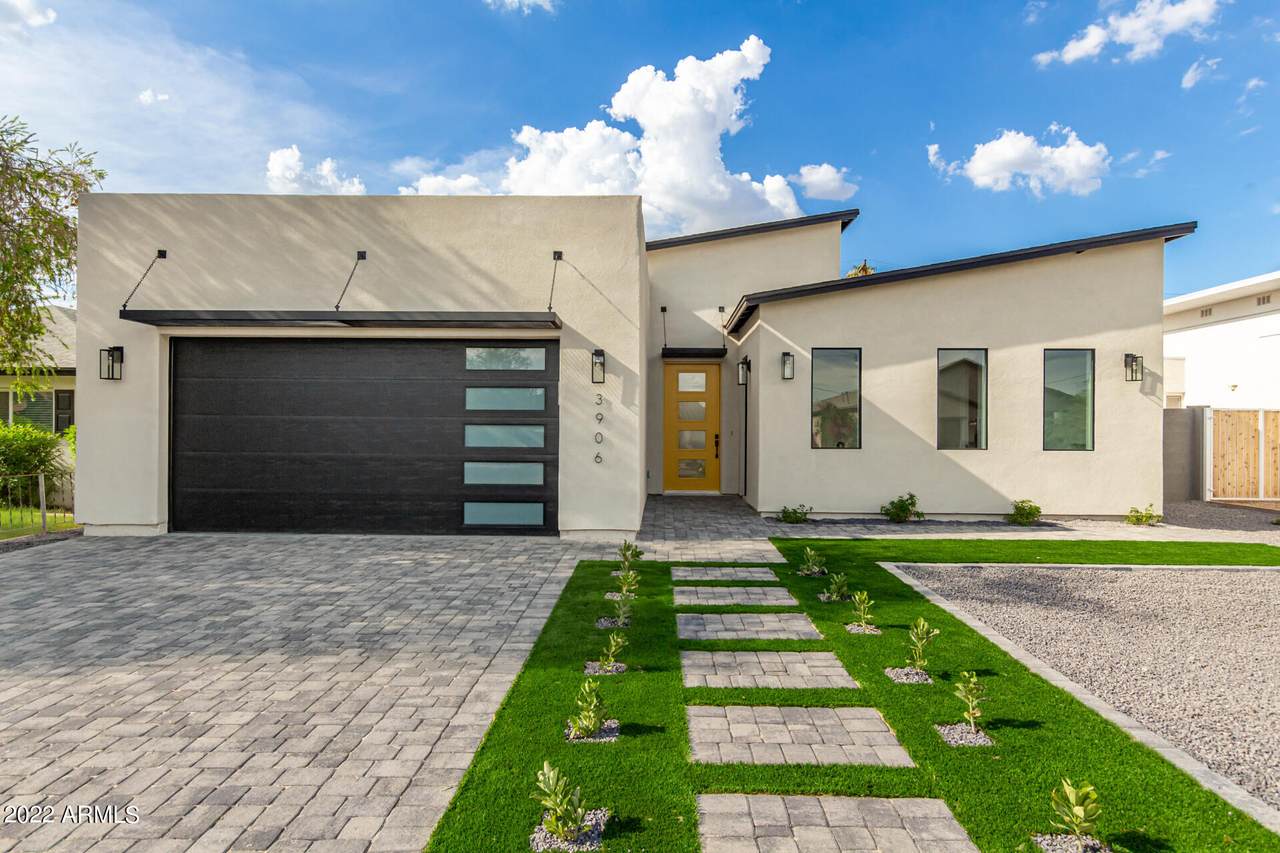 3906 Cheery Lynn Road - Photo 1