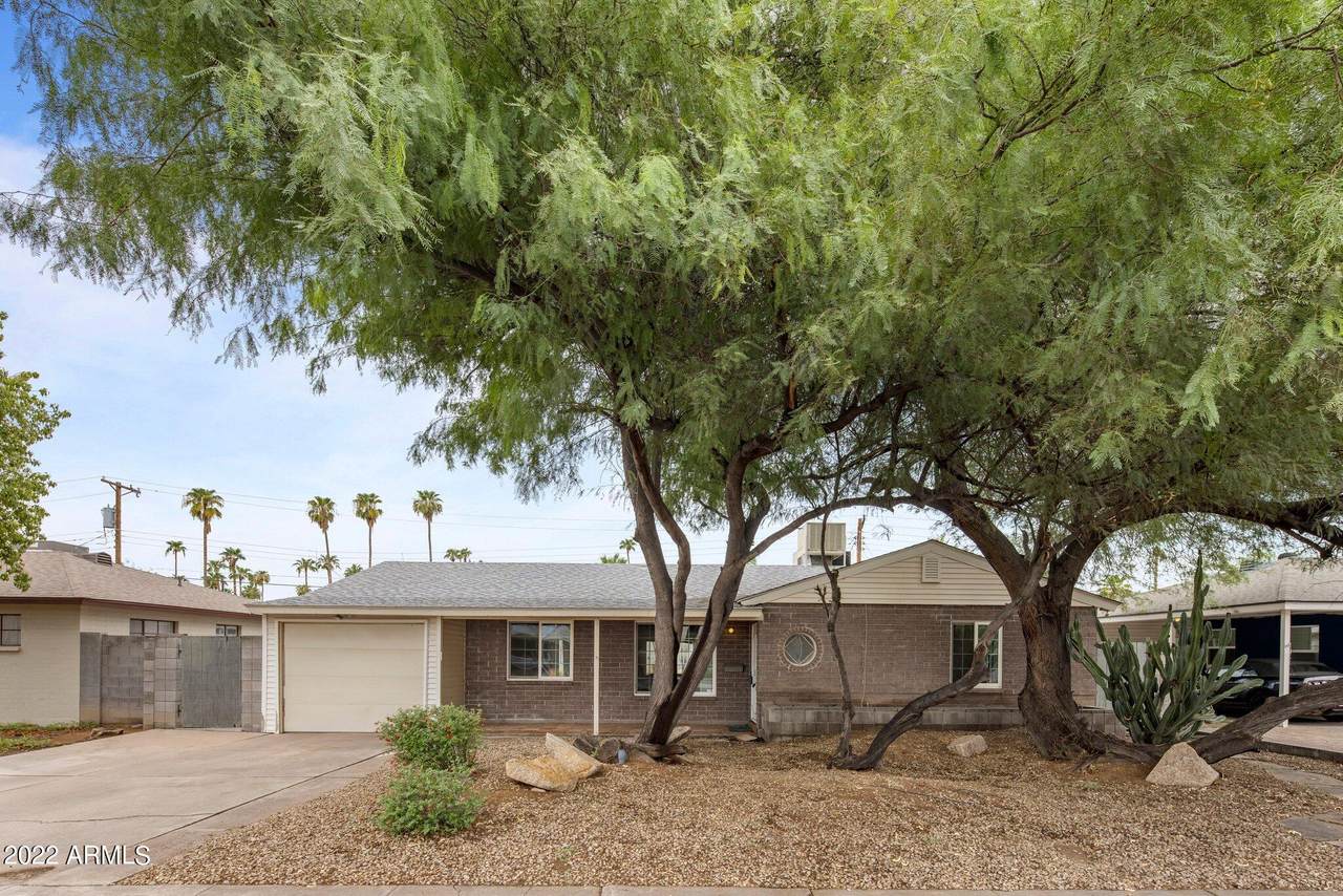 4808 14TH Avenue - Photo 1