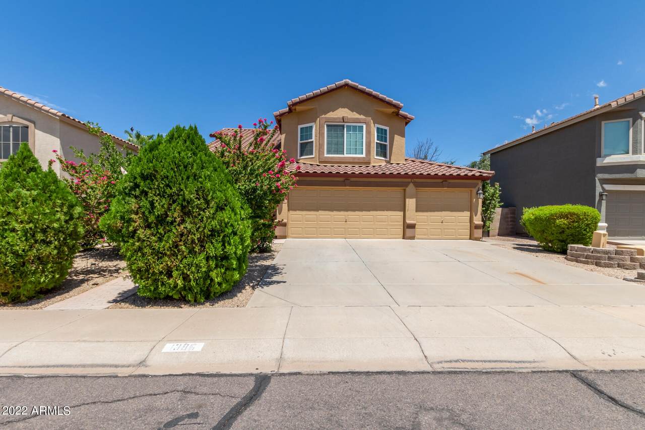 1386 Windsor Drive - Photo 1