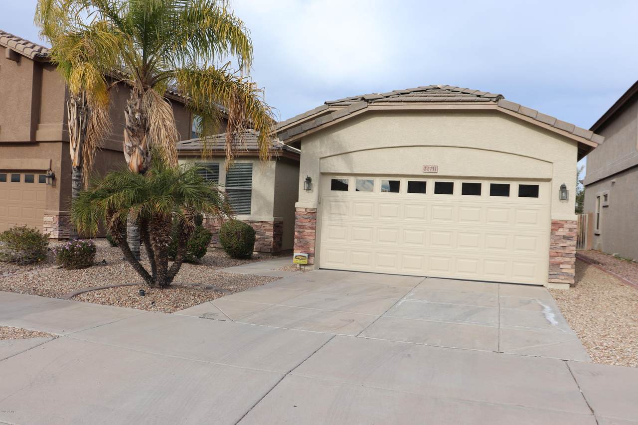 22711 17TH Street - Photo 1