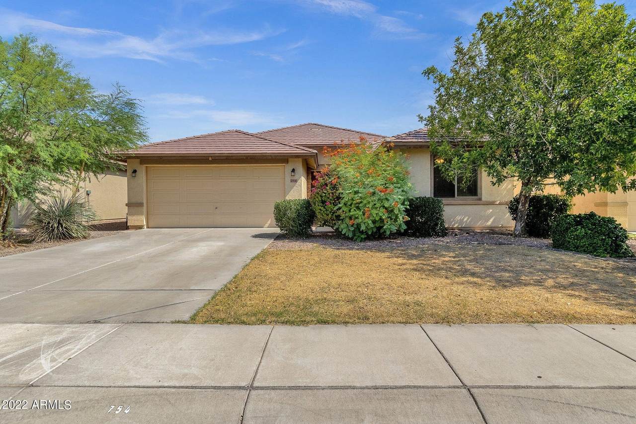 754 Desert Hills Drive - Photo 1