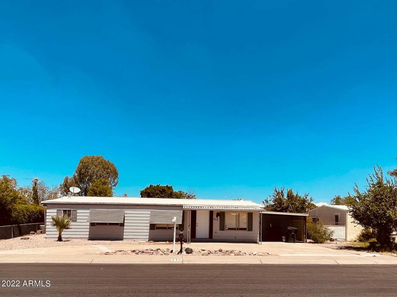 712 Manor Street - Photo 1