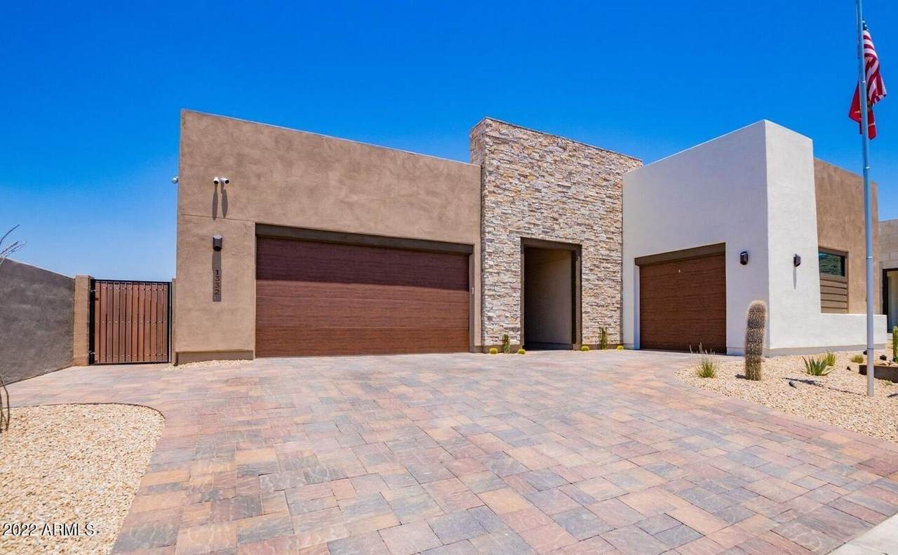 1332 La Mirada Drive - Photo 1