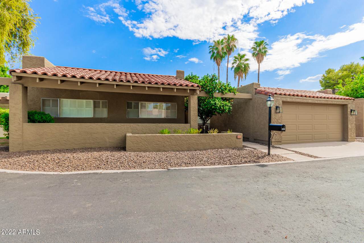 7345 Rovey Avenue - Photo 1