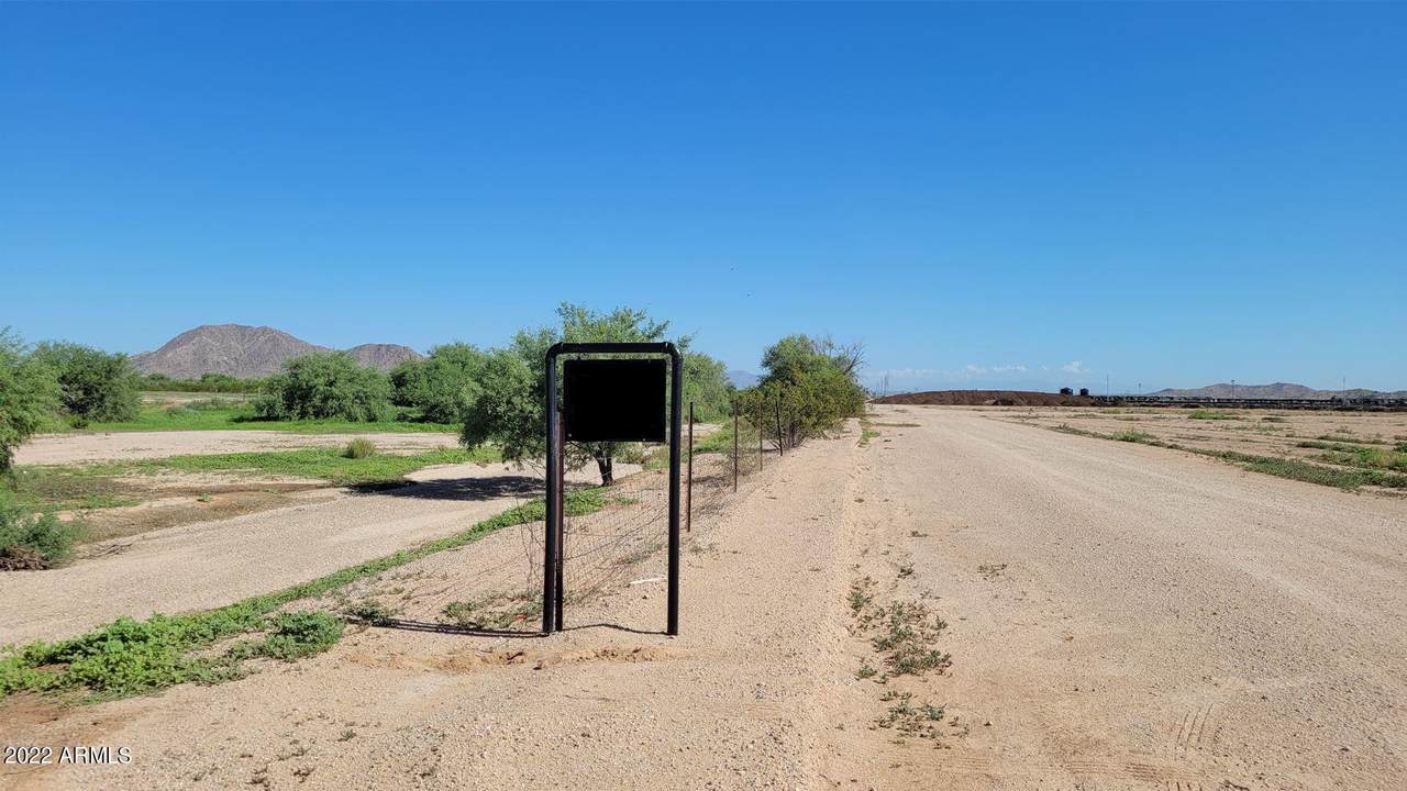 20XXX 207th Avenue - Photo 1