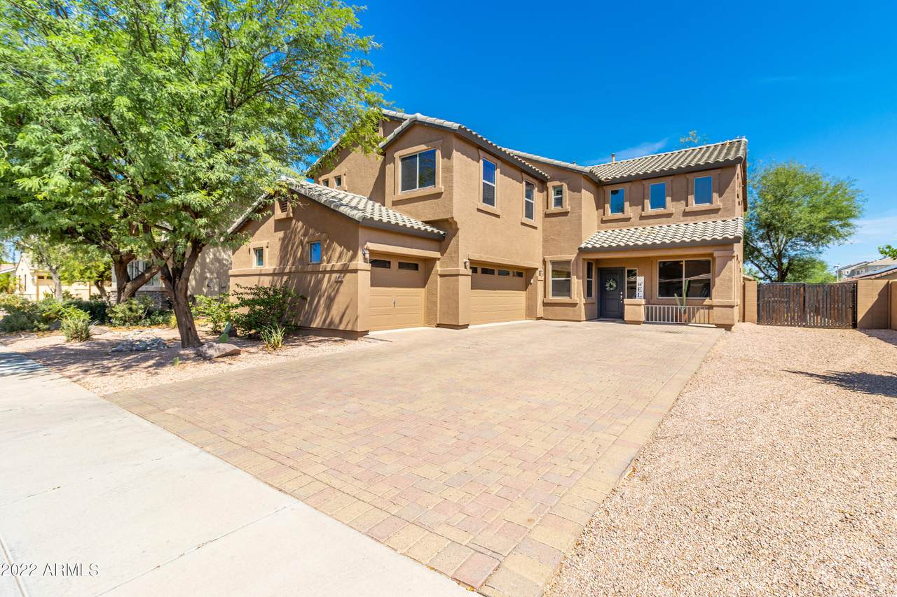 1332 Jardin Drive - Photo 1