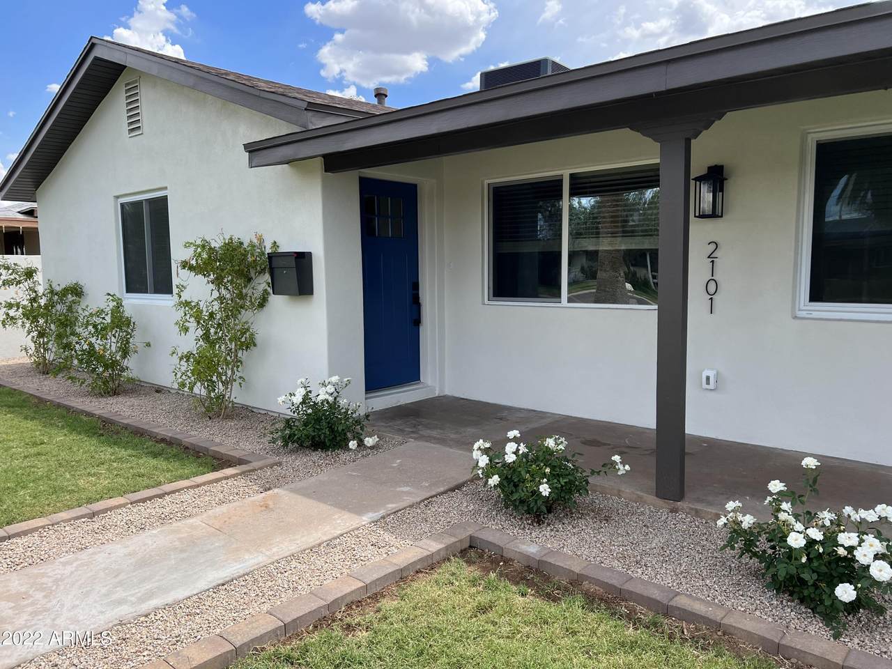 2101 Weldon Avenue - Photo 1