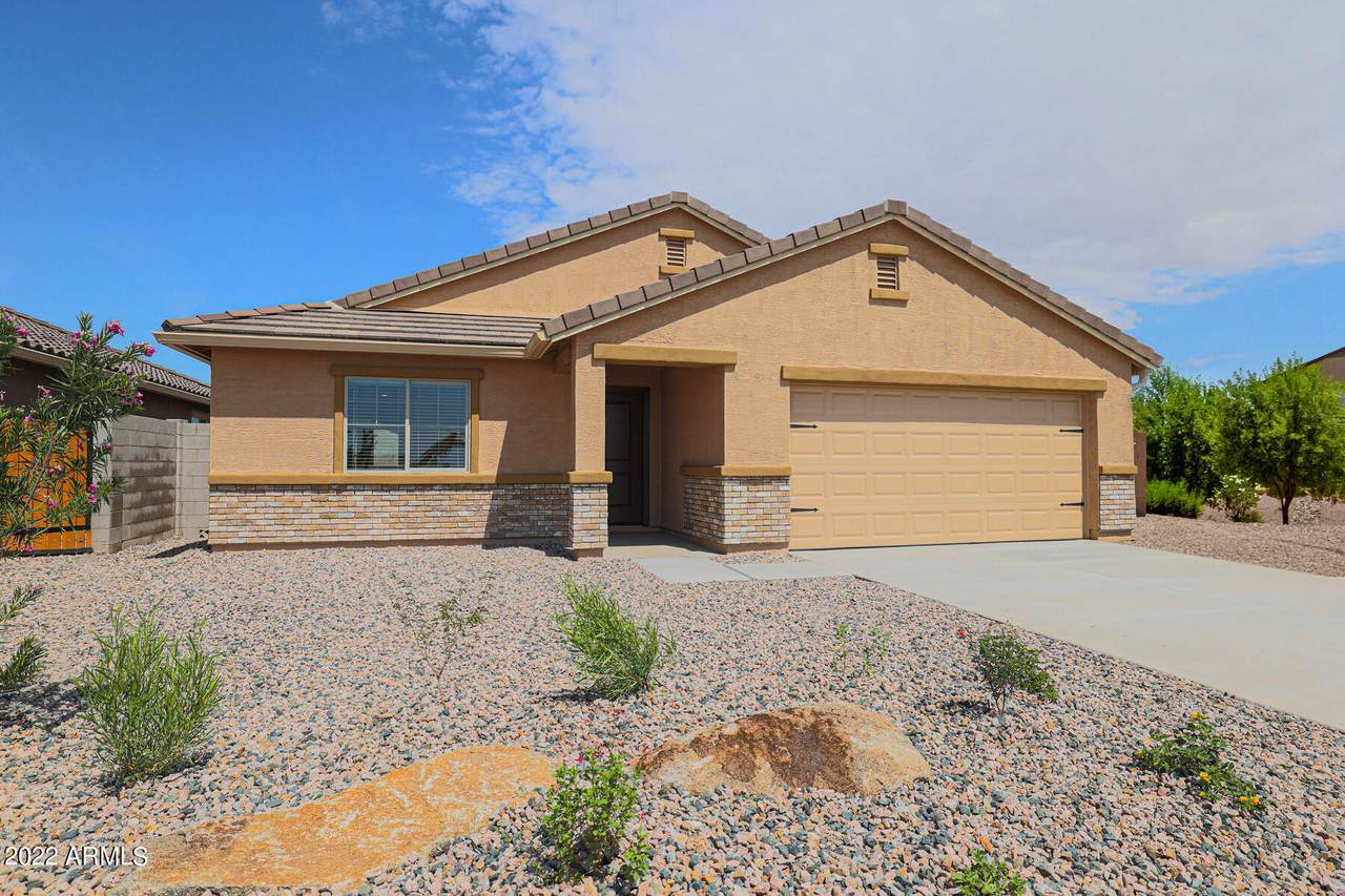 1548 Saladino Drive - Photo 1
