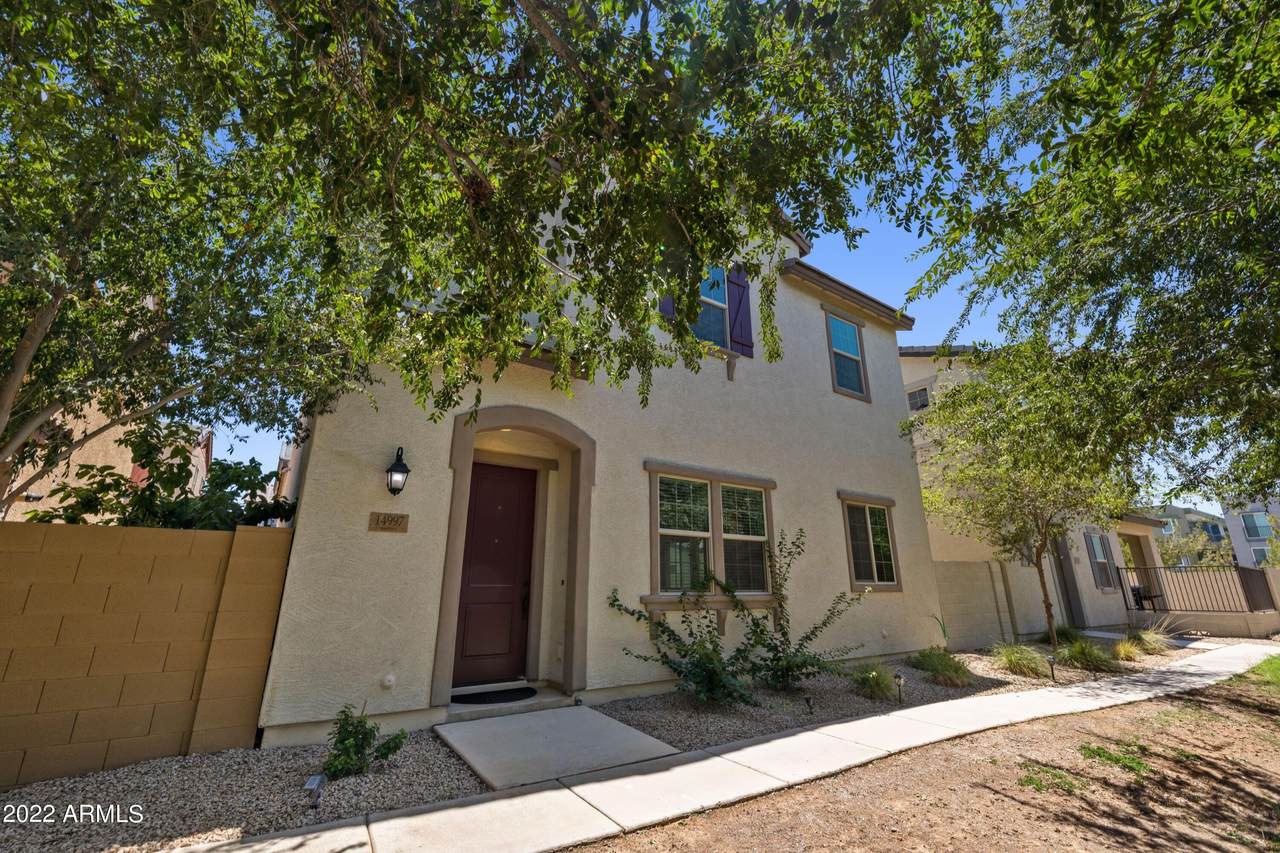 14997 Wilshire Drive - Photo 1