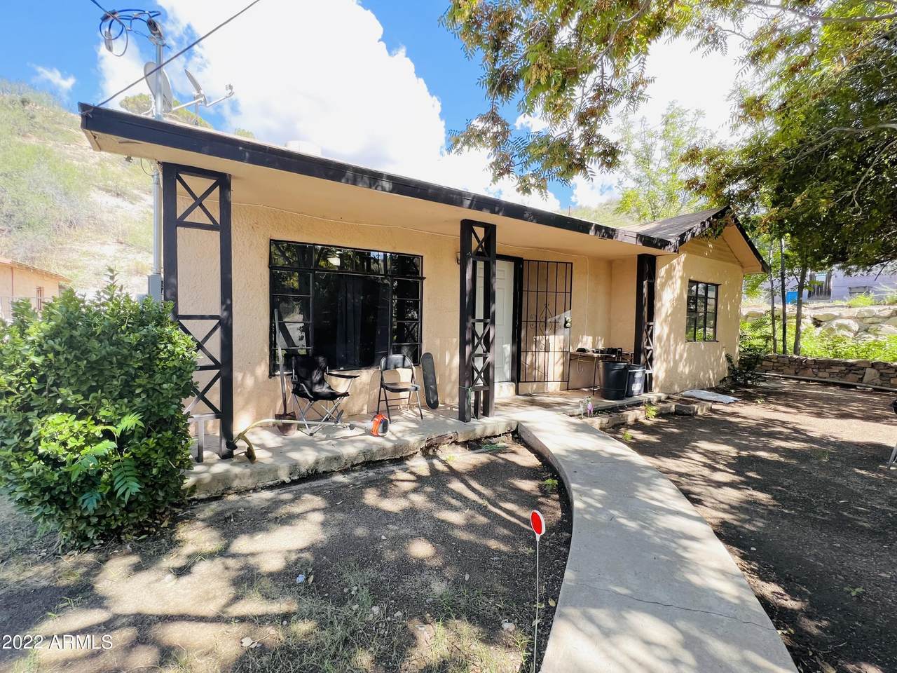 5937 Pineway Street - Photo 1