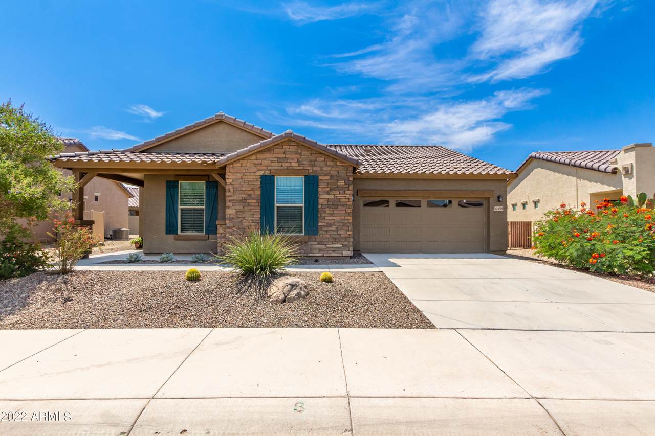 17951 Deer Creek Road - Photo 1
