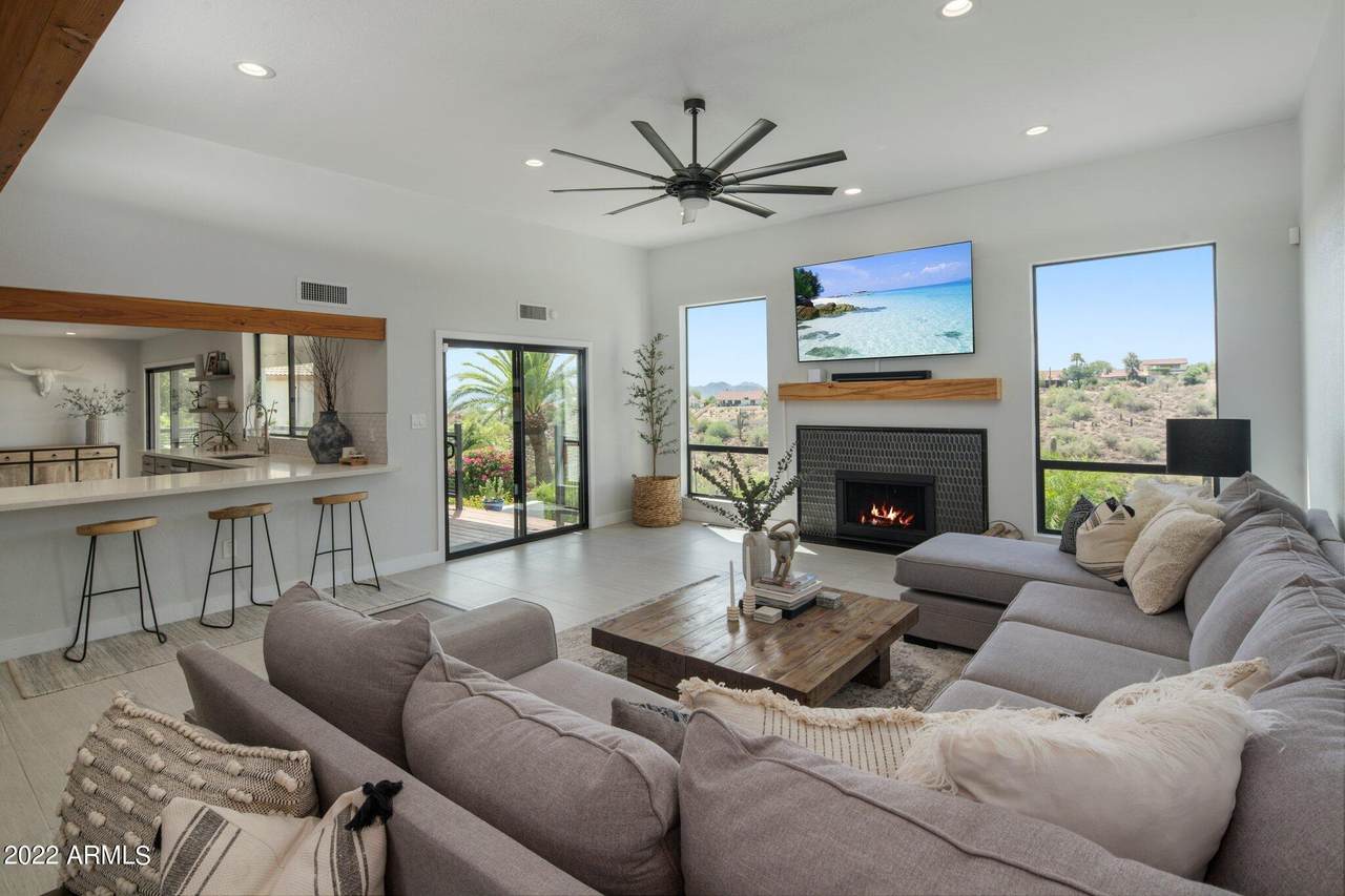 15841 Sunflower Drive - Photo 1