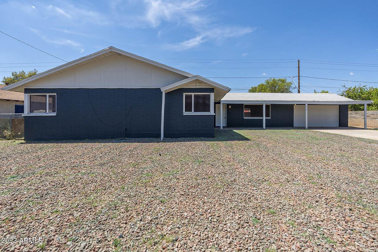 5354 61ST Avenue - Photo 1