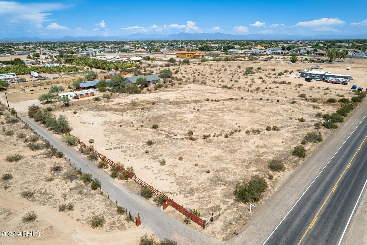 17026 San Tan Boulevard - Photo 1
