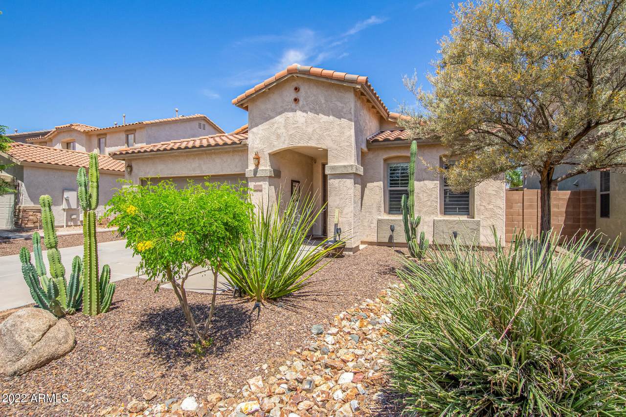 2830 Mila Way - Photo 1