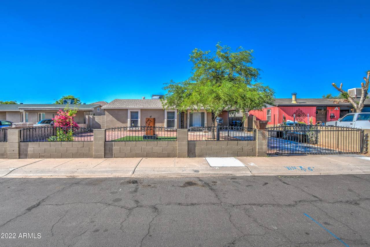 1212 Pecan Road - Photo 1