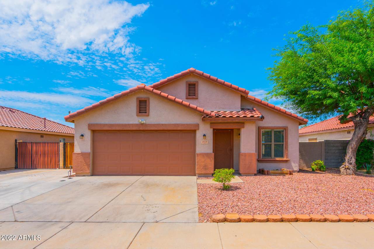 4818 92ND Drive - Photo 1