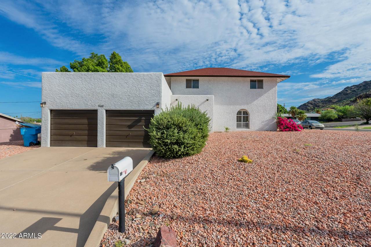 1302 Echo Lane - Photo 1