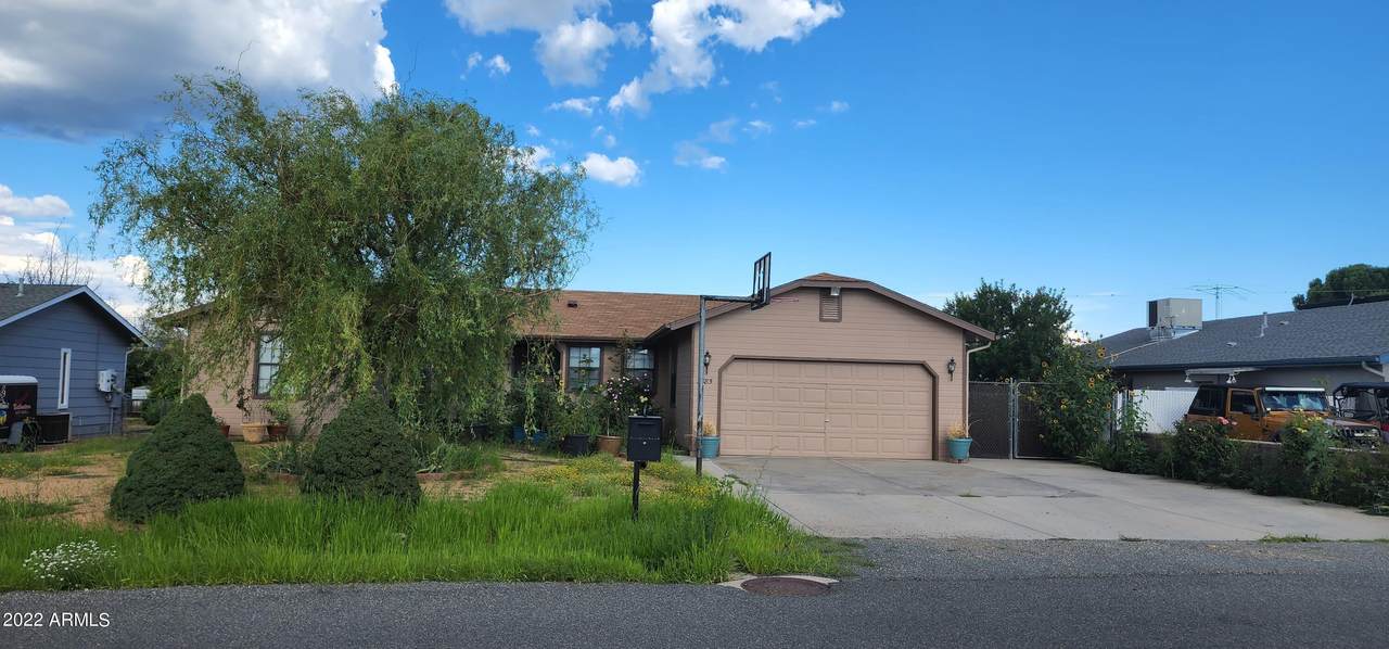 3885 Valorie Drive - Photo 1