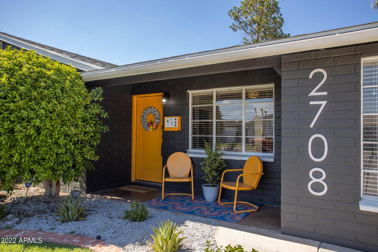 2708 Elm Street - Photo 1