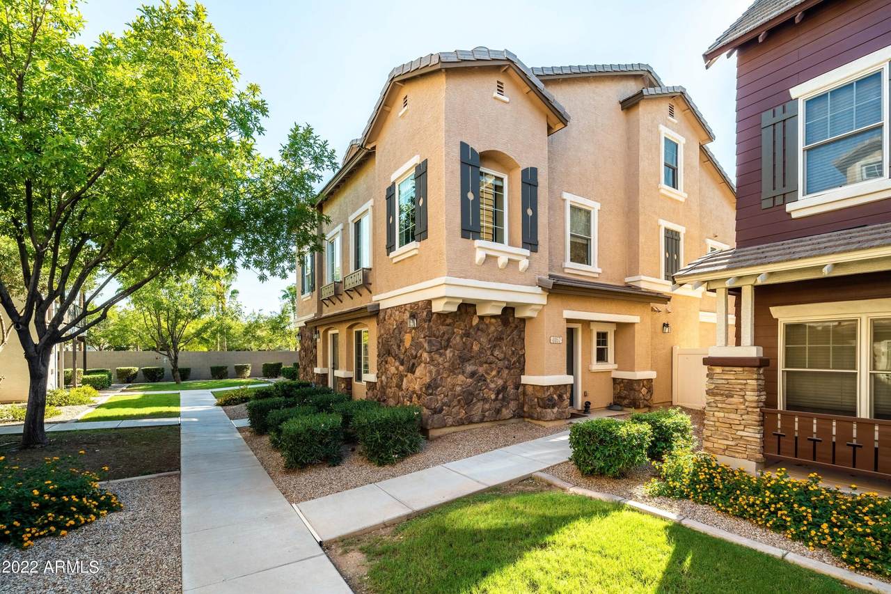 4057 Windsor Drive - Photo 1