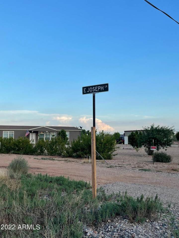 32551 Felix Road - Photo 1