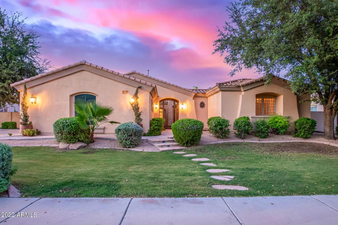 752 Buena Vista Drive - Photo 1