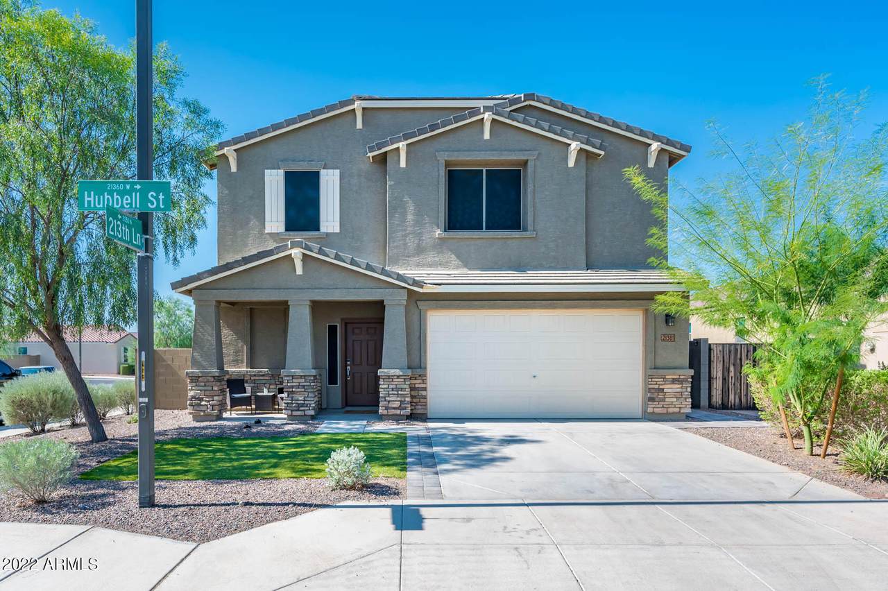 21381 Hubbell Street - Photo 1