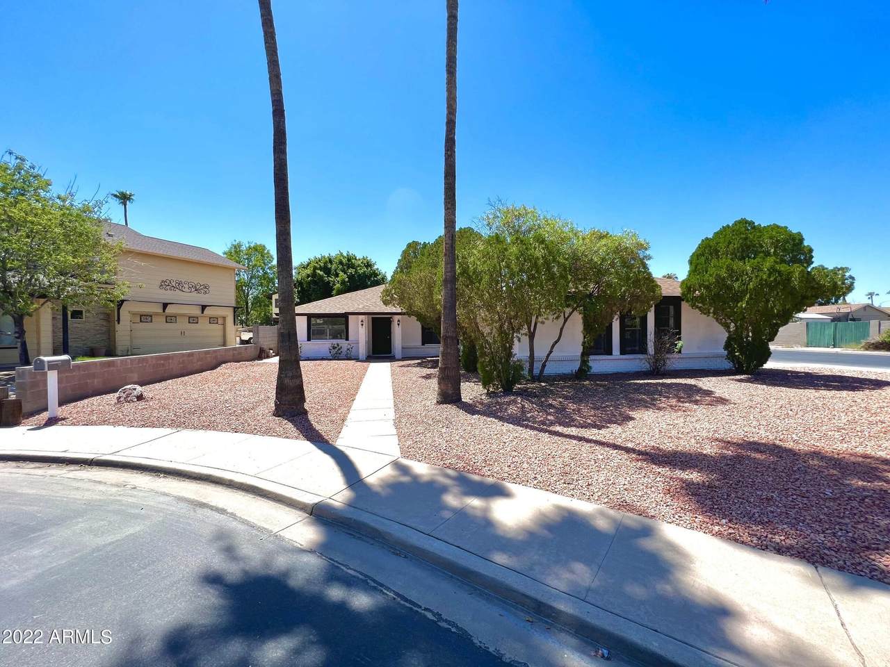1335 Ivyglen Street - Photo 1