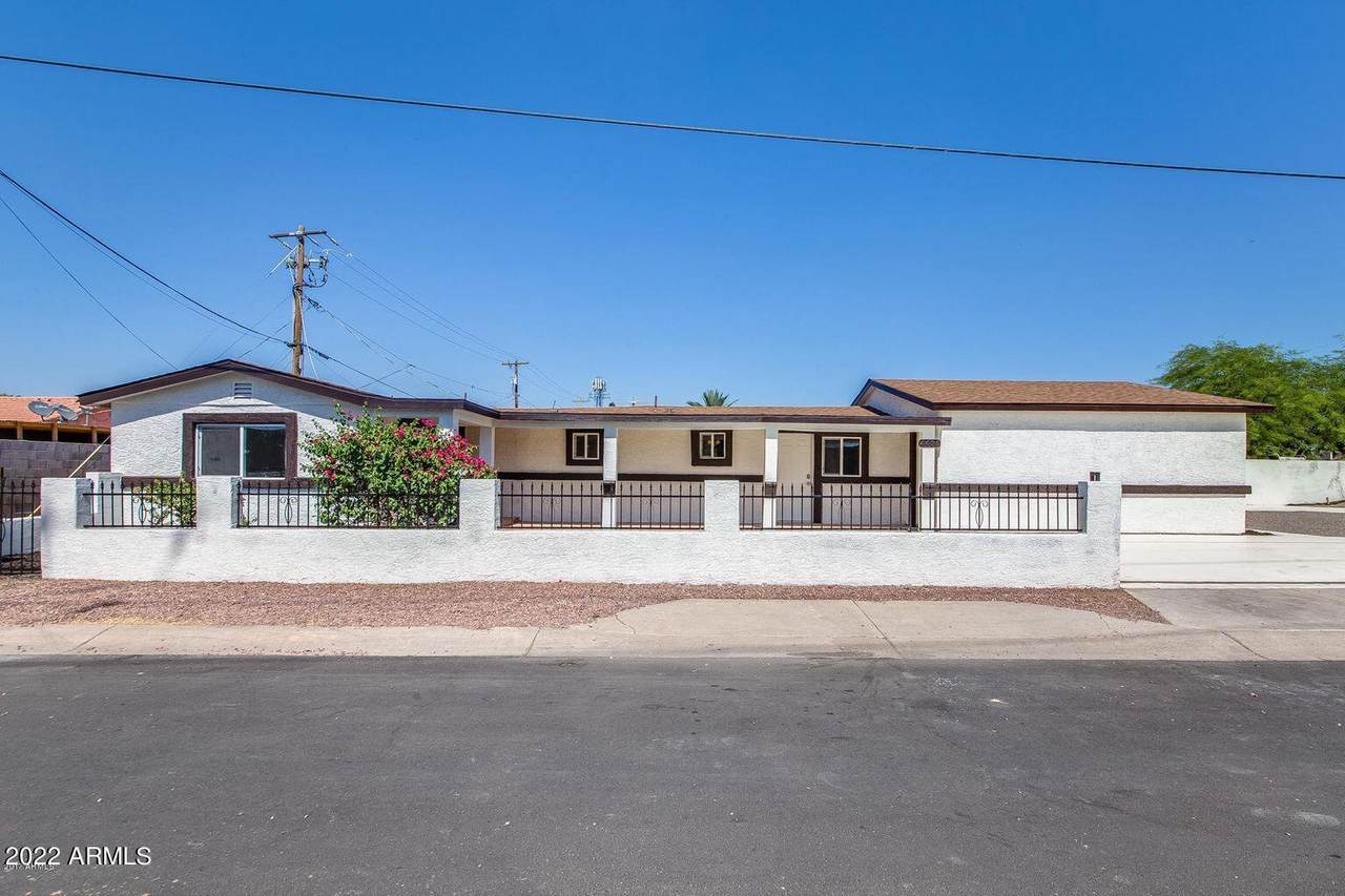 4429 15TH Street - Photo 1