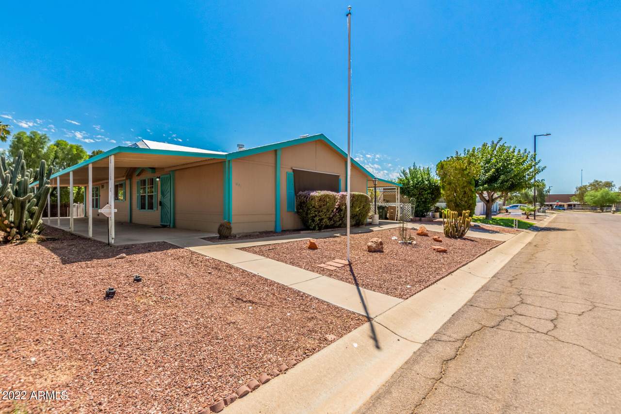 1525 180TH Lane - Photo 1