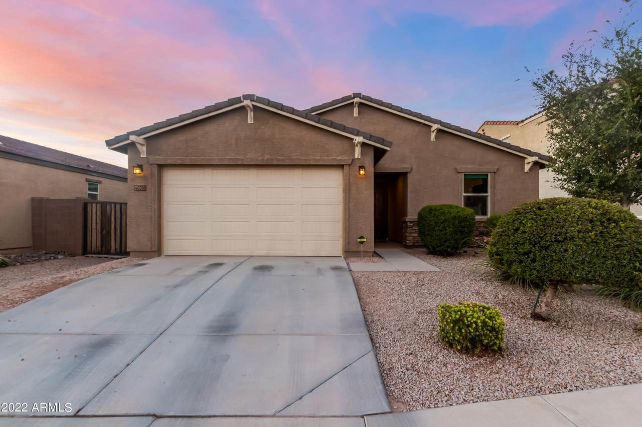 40010 Ganly Way - Photo 1