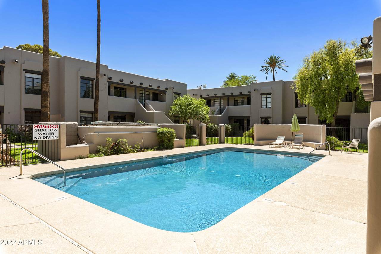 1449 Highland Avenue - Photo 1