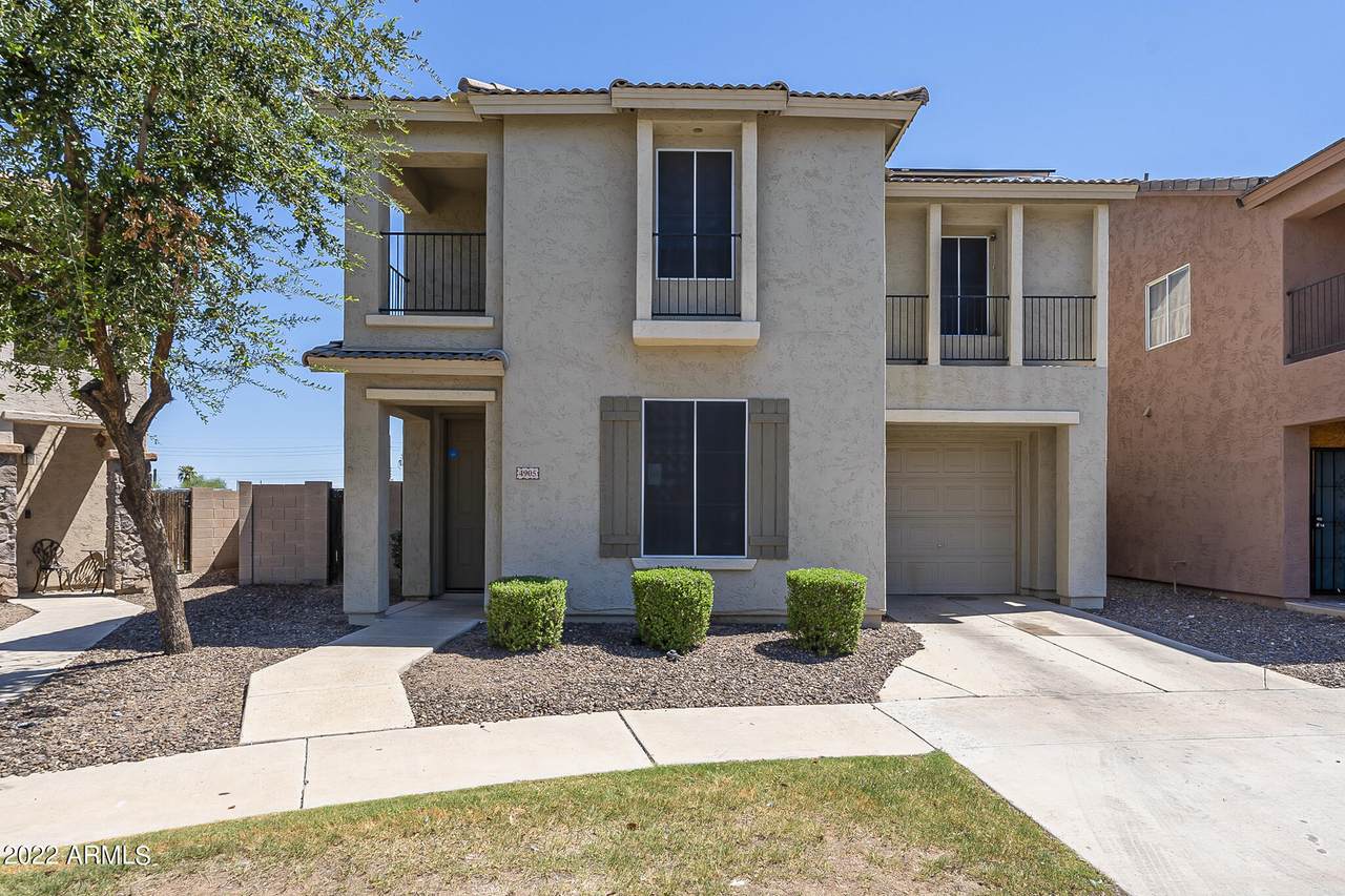 4905 15TH Place - Photo 1