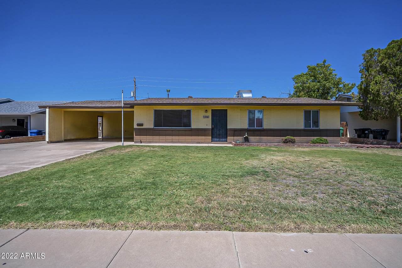 1940 8TH Avenue - Photo 1