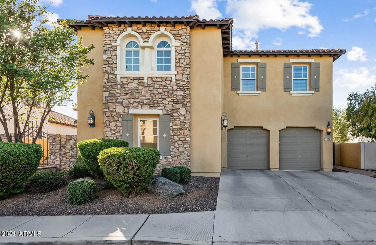 3476 Valerie Drive - Photo 1