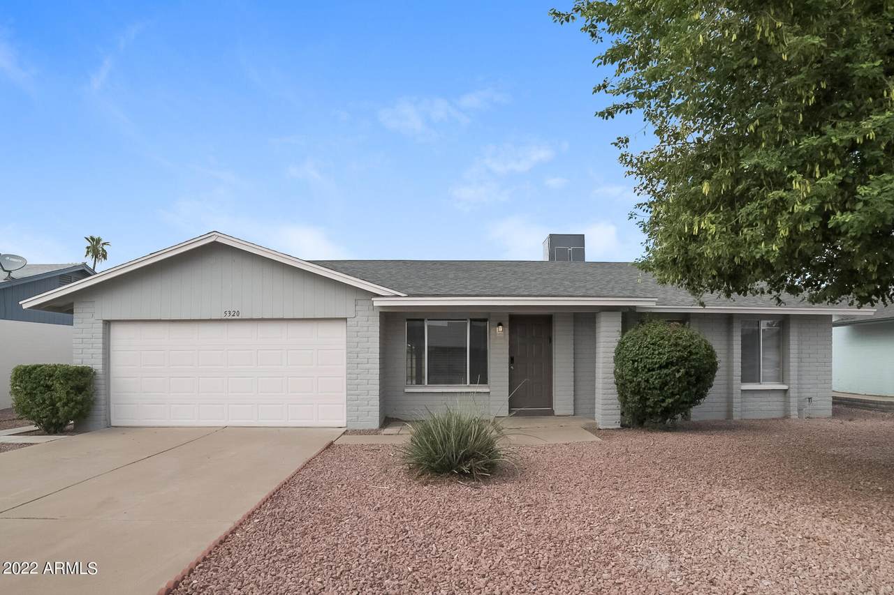 5320 Diana Avenue - Photo 1