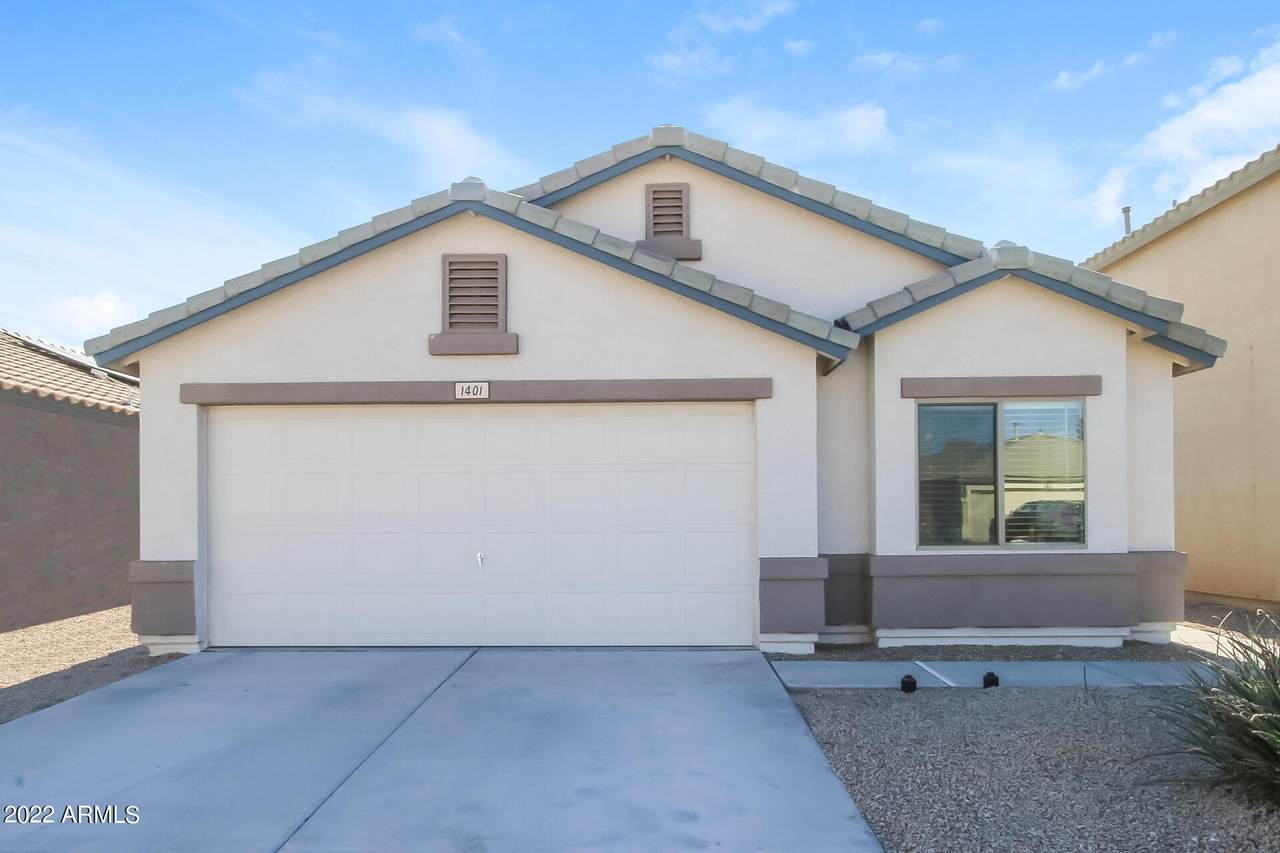 1401 Leslie Avenue - Photo 1