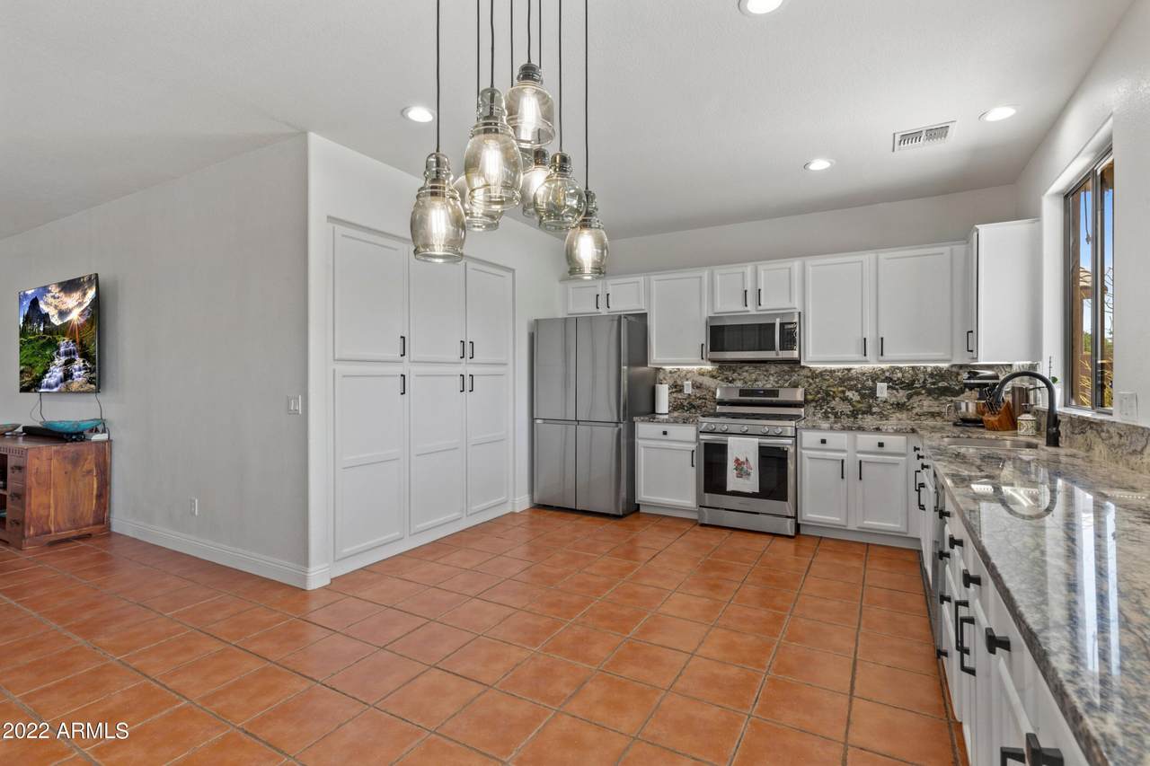 821 Sherri Drive - Photo 1