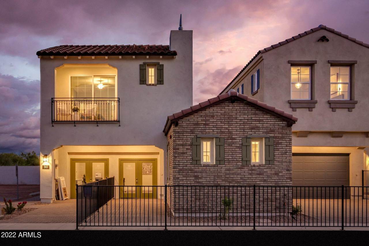 2439 Lark Street - Photo 1