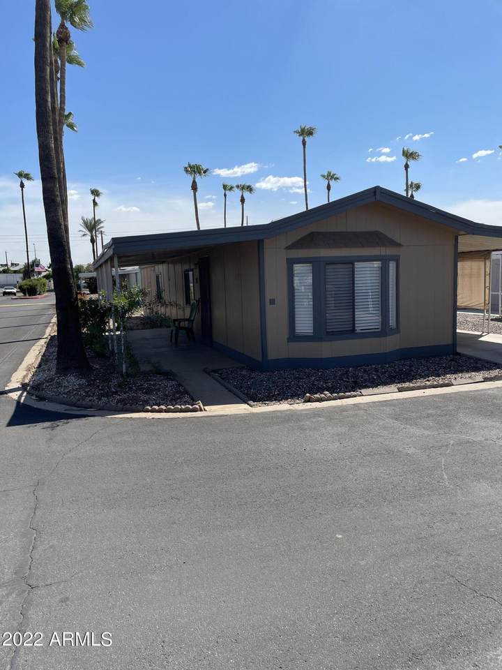 7920 Glendale Avenue - Photo 1